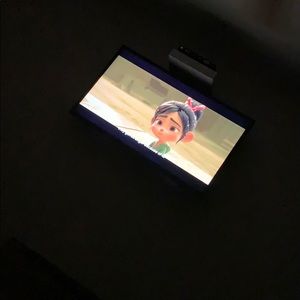 Meet your Posher, Chloe